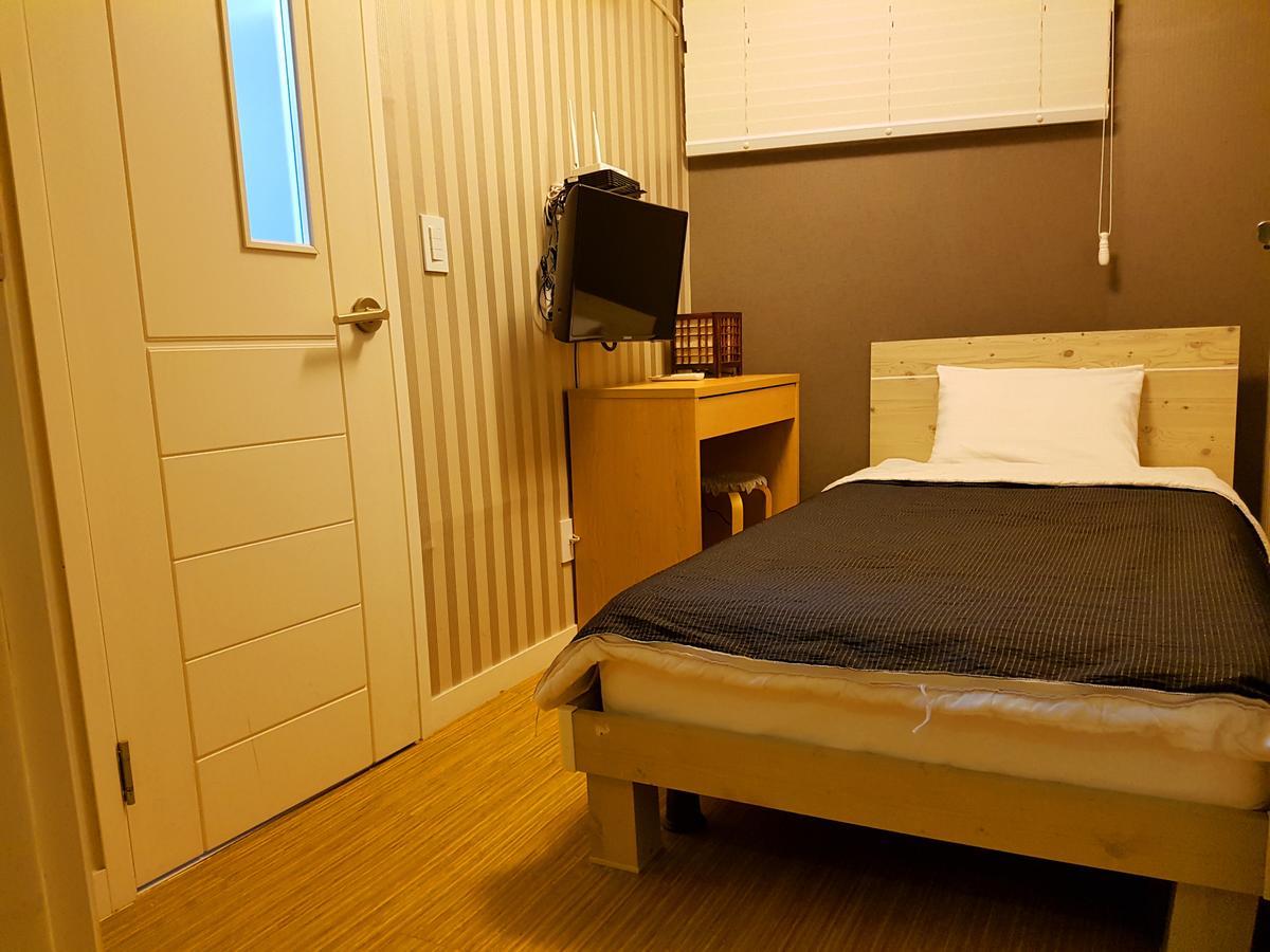 Mama Guesthouse Myeongdong โซล ภายนอก รูปภาพ