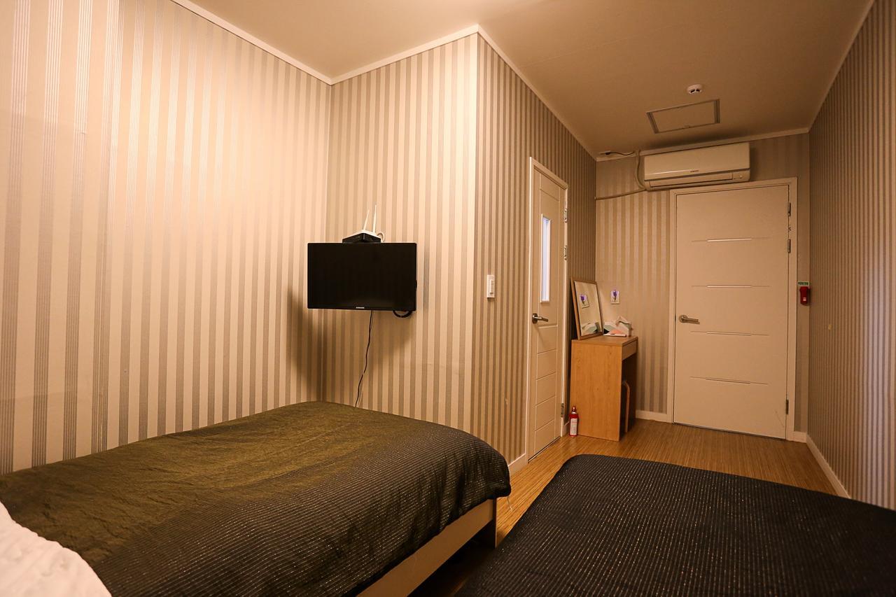 Mama Guesthouse Myeongdong โซล ภายนอก รูปภาพ